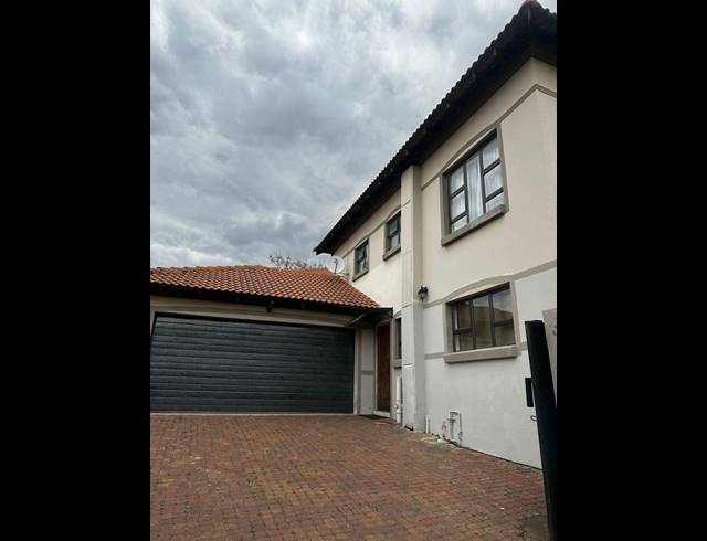 3 BEDROOM PROPERTY TO RENT IN BROADACRES